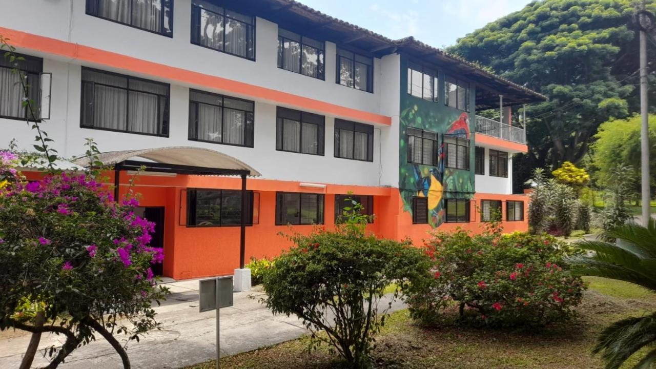 Imca Hotel Buga Exterior photo